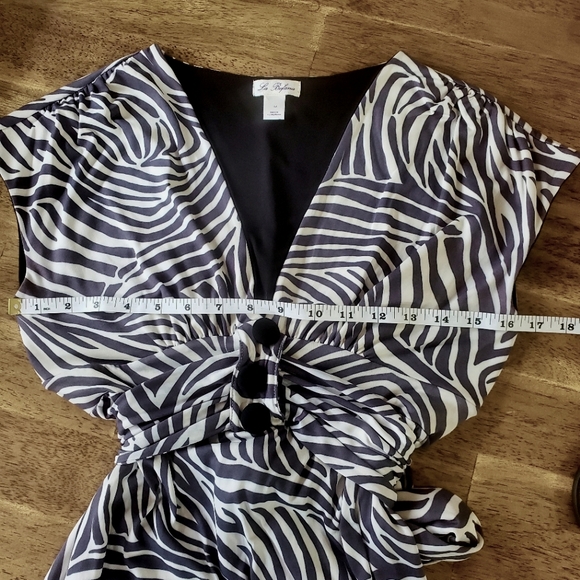 La Befana Dress w/Empire Shash Medium - Super Cute Dress! - Picture 7 of 8